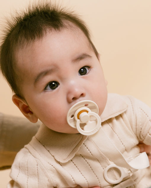 Подарунковий набір пустушки та тримач для соски BIBS Colour Pacifier & Loop Clip Gift Set Latex – Ivory - Зображення 3