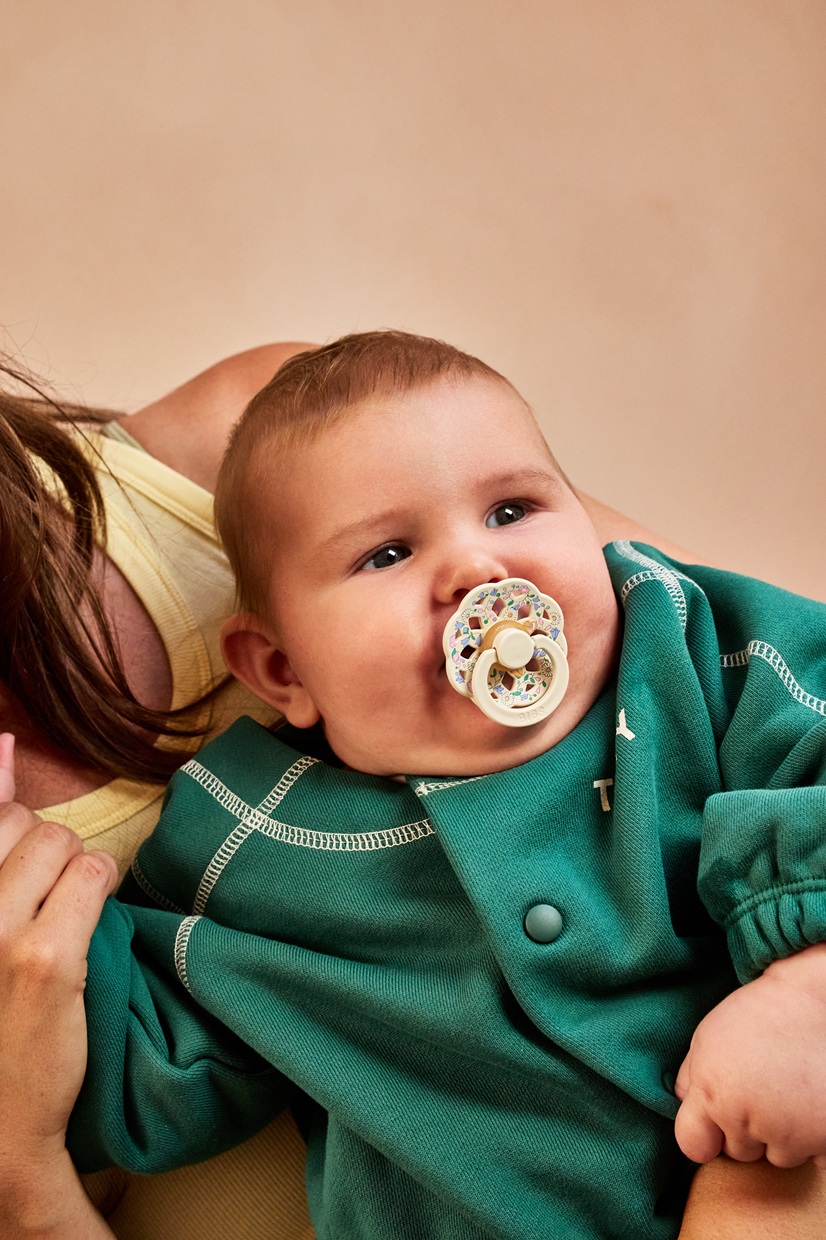 Пустушка BIBS x Liberty Boheme 2 PACK Chloe Meadow Latex Round (кругла) – Ivory Mix (2 в упаковці) - Зображення 4