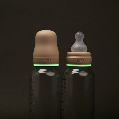 Дитяча пляшечка BIBS Baby Bottle Round Latex 270 мл Medium Flow (середній потік) - Vanilla GLOW - Зображення 5